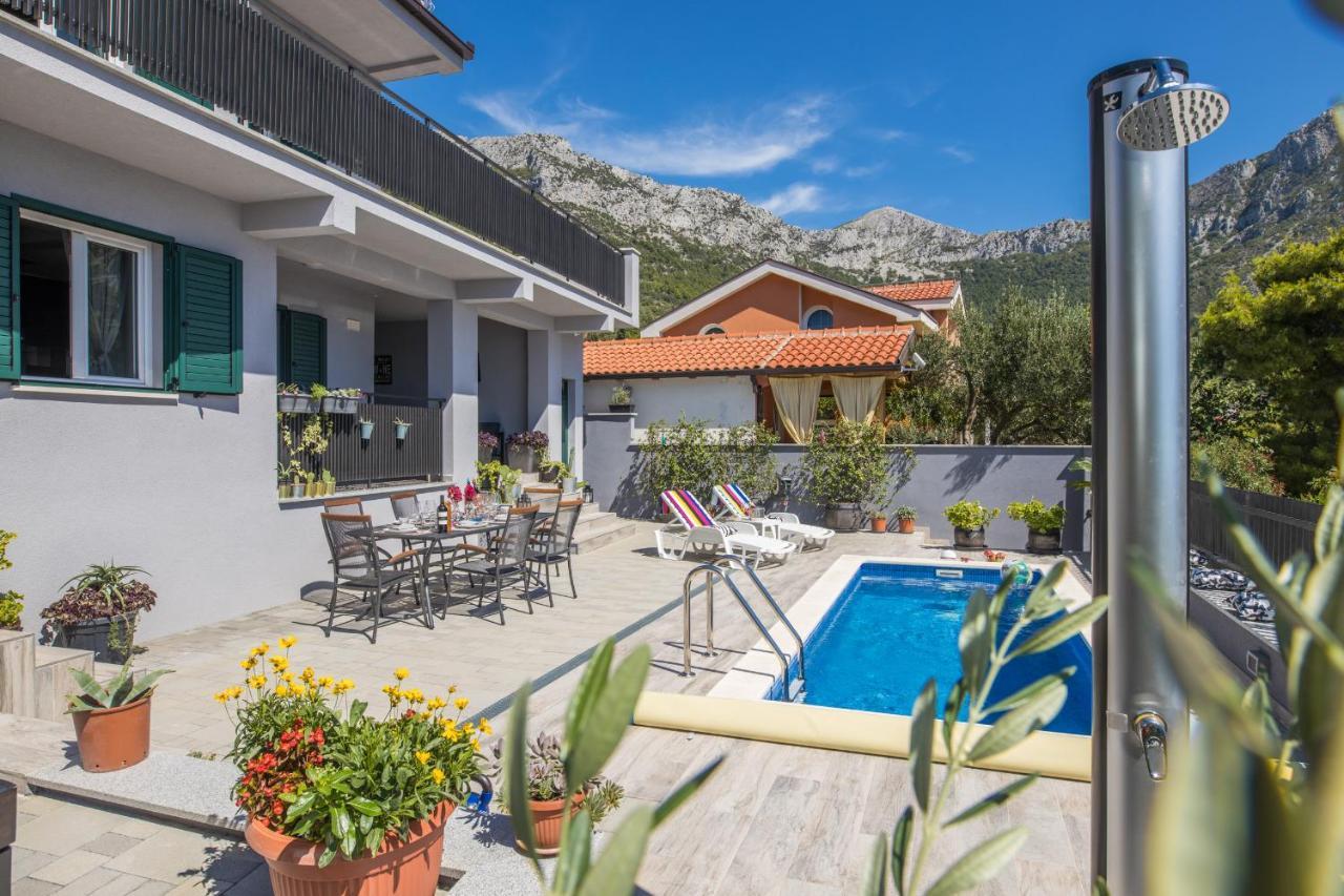 Villa Unique Gradac  Luaran gambar