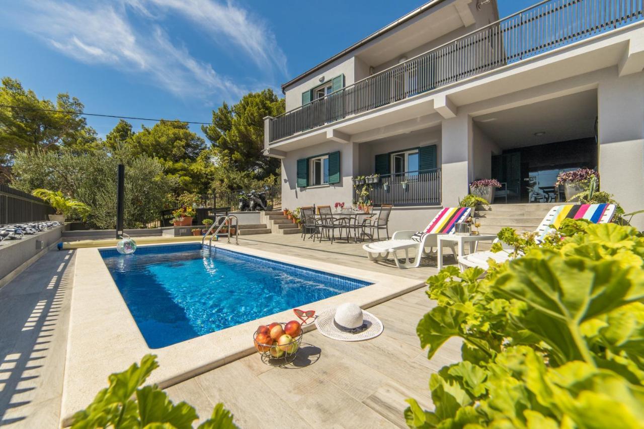 Villa Unique Gradac  Luaran gambar