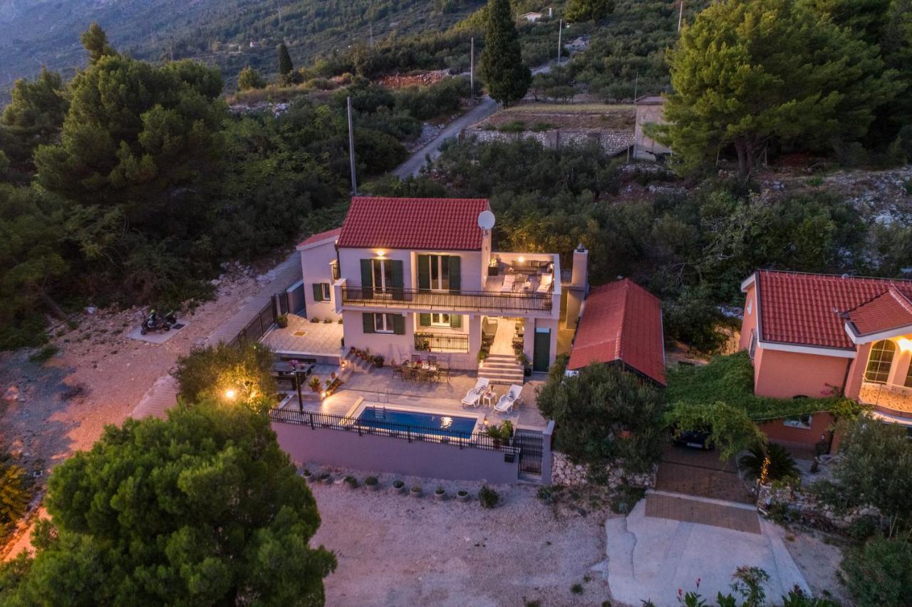 Villa Unique Gradac  Luaran gambar