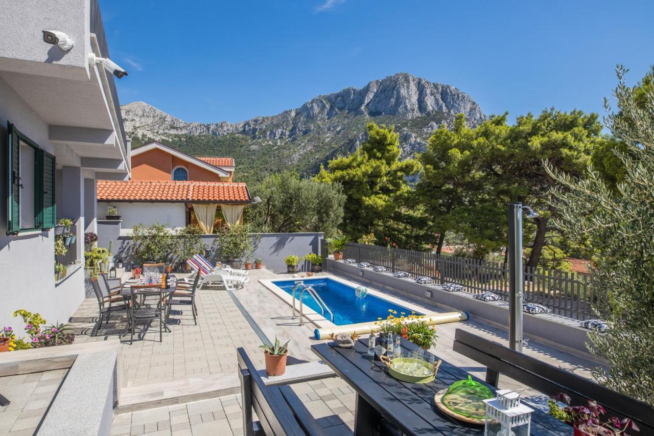Villa Unique Gradac  Luaran gambar
